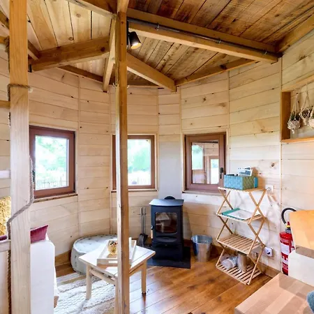 Le Chaudron De De La Ferme Froidefontaine Lyxtält