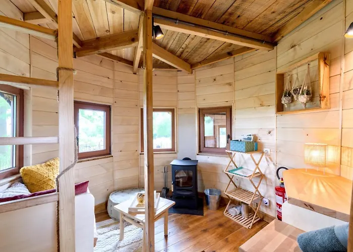 Le Chaudron De De La Ferme Froidefontaine אוהל מפואר